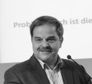 Porträt des Autors PD Dr. med. Ulrich Schuler FA für Hämatologie/Onkologie
