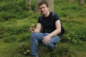 Porträt des Autors Dennis Regul, Pilzsachverständiger, Humantoxikologe und Arzt